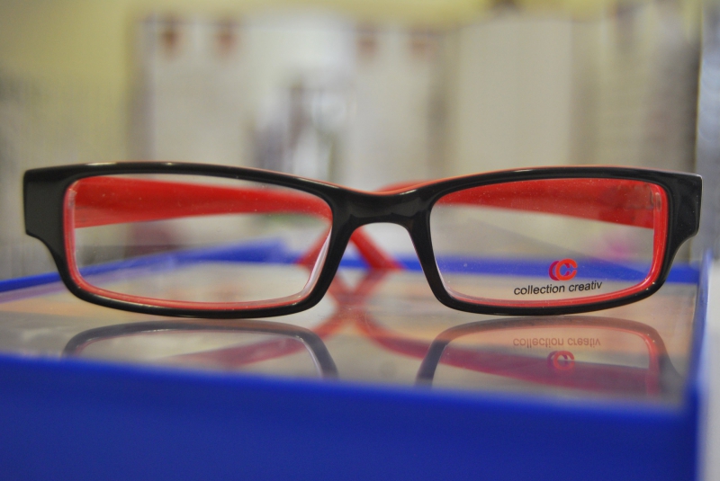 opticien-BEUIL-min_view-sight-lens-frame-optics-spectacles-1141012-pxhere.com